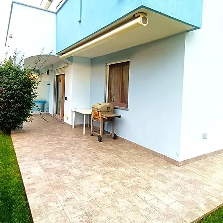 Corte Dei Castellari 32a * Borghetto Santo Spirito